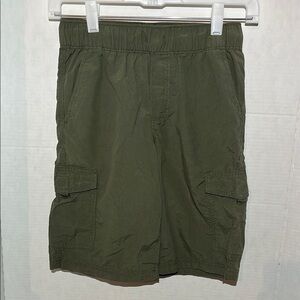 Sonoma Green Cargo Shorts with Elastic Waistband